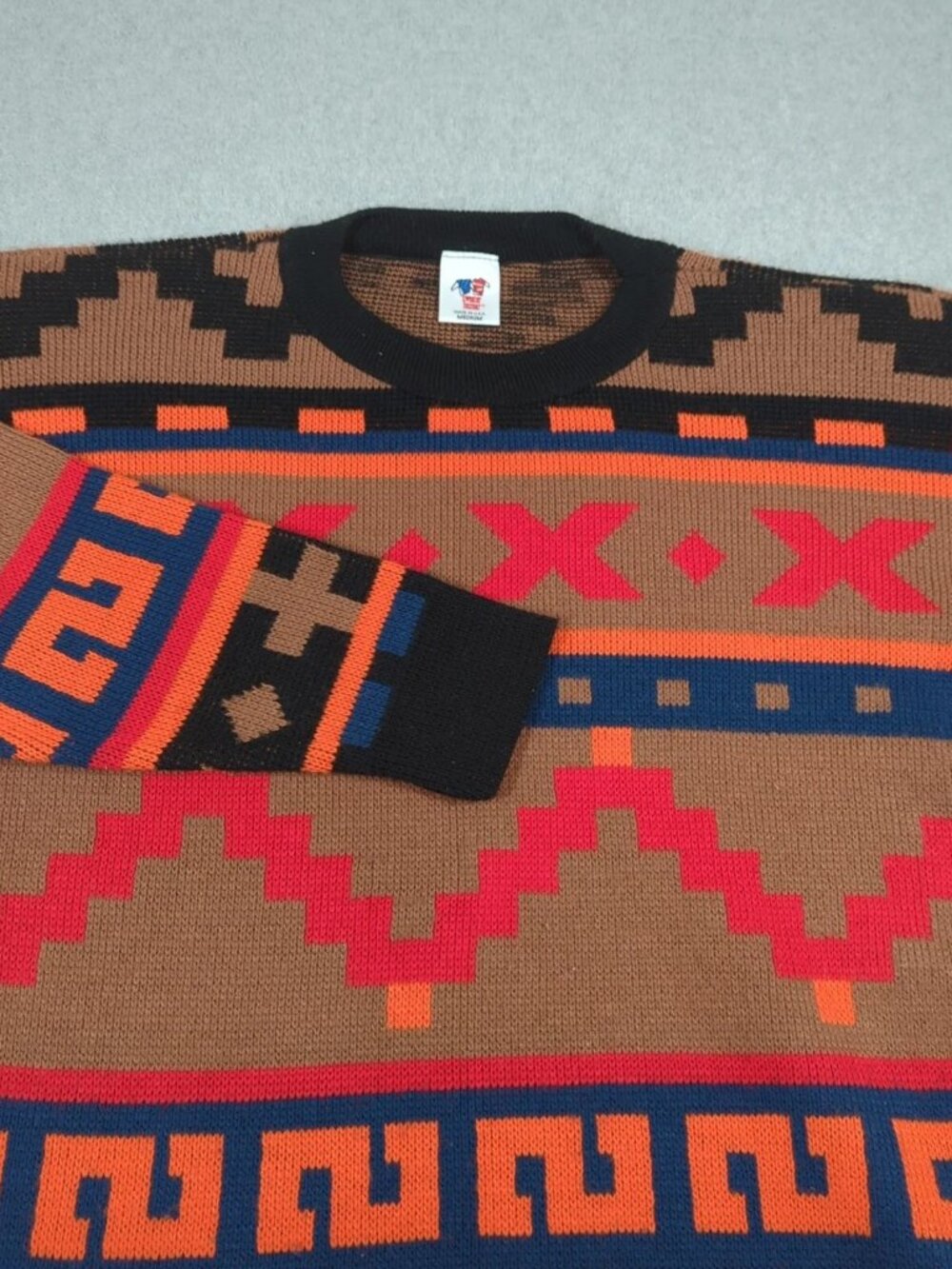 Vintage Aztec Sweater Women's Medium Long Sleeve Pullover Sweater Bazaar USA